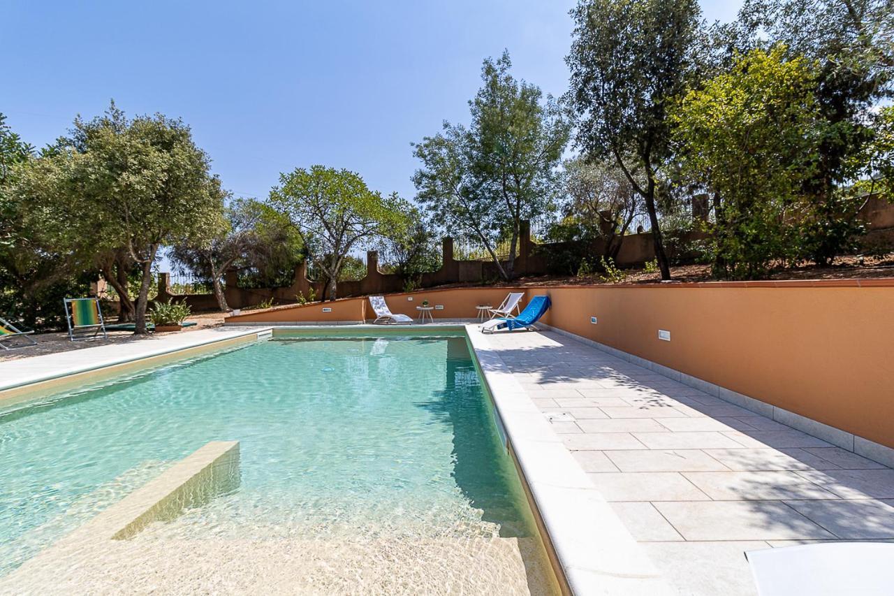 Villa Caterina La Maddalena  Zewnętrze zdjęcie